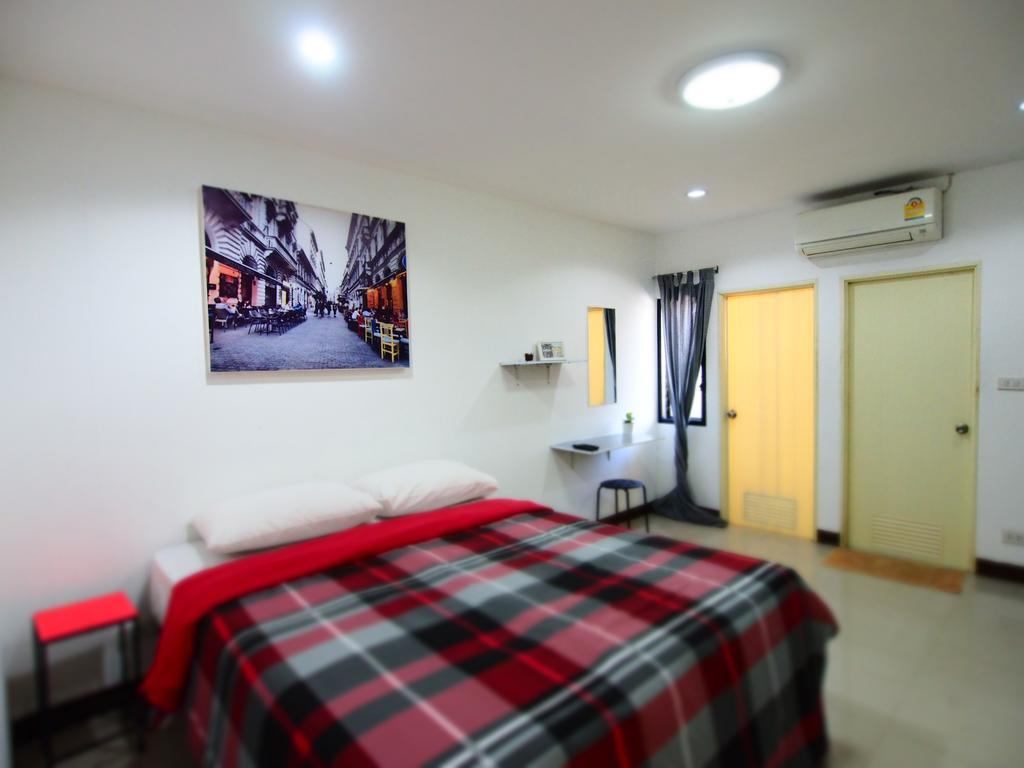 Bed and Breakfast Banmeesukko Phitsanulok Zewnętrze zdjęcie